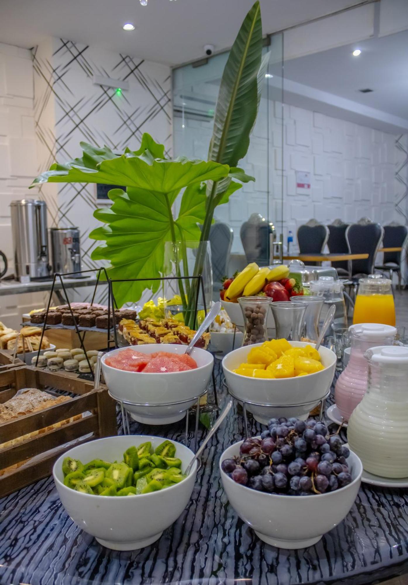 Ker Belgrano Hotel ブエノスアイレス エクステリア 写真