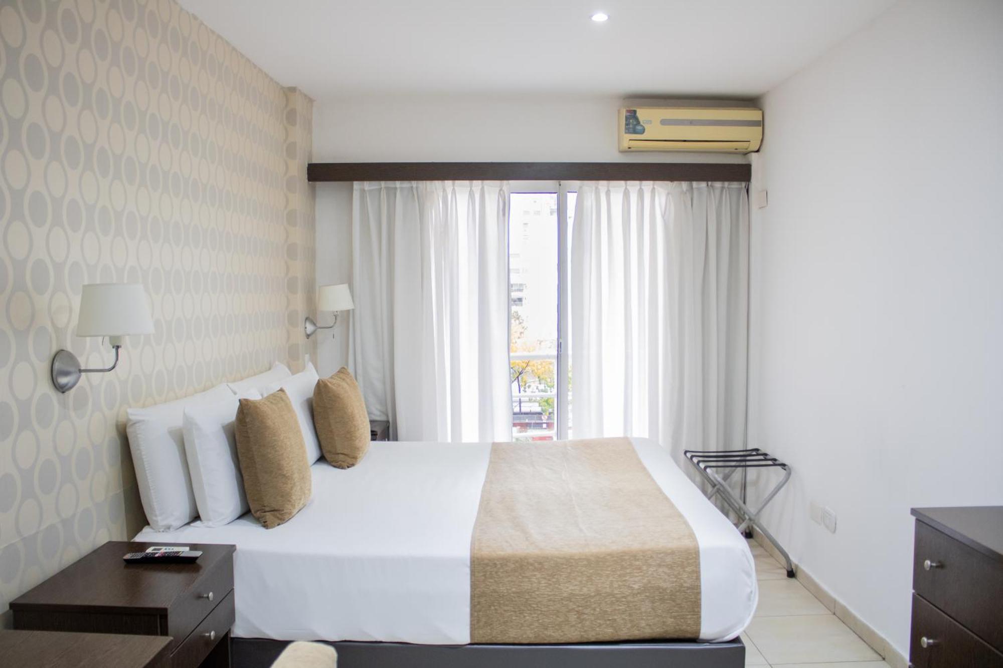 Ker Belgrano Hotel ブエノスアイレス エクステリア 写真